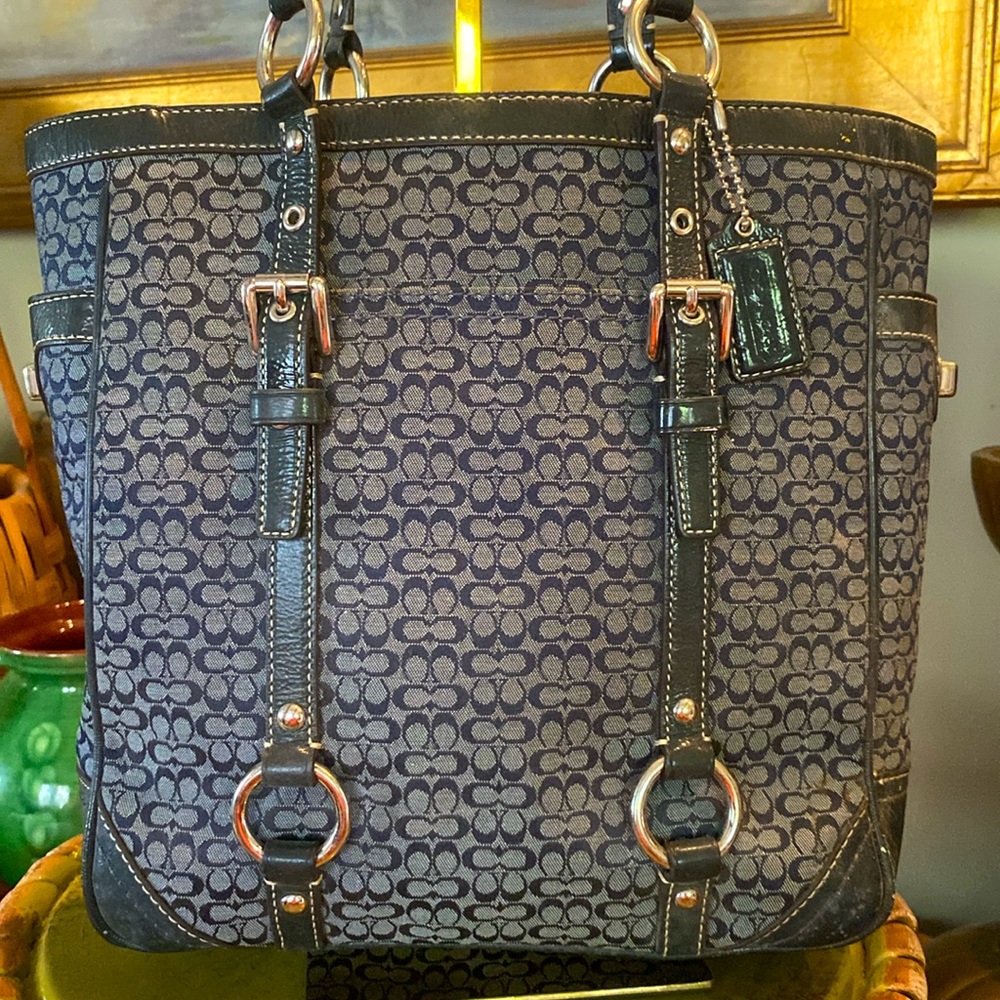 Coach Gallery East West Signature Canvas & Leather Tote Purse BAG~♥ - Picture 2 of 15